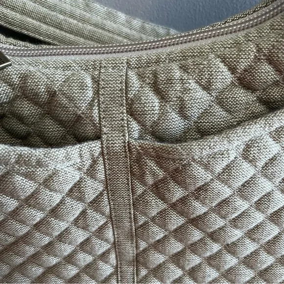 Bella Taylor Gray Quilted Shoulder Bag - Picture 4 of 8